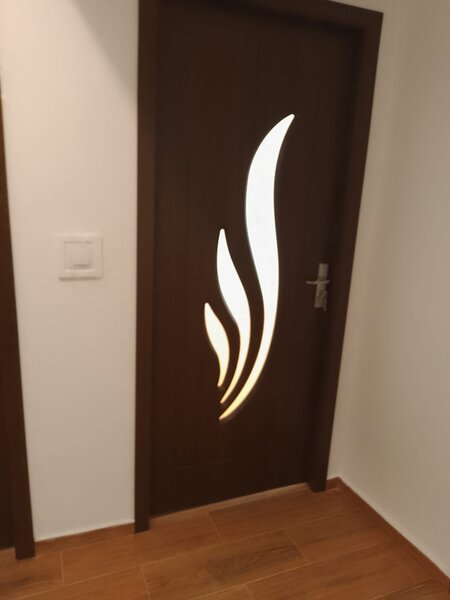 Ramnicu Valcea Central, langa Piata centrala